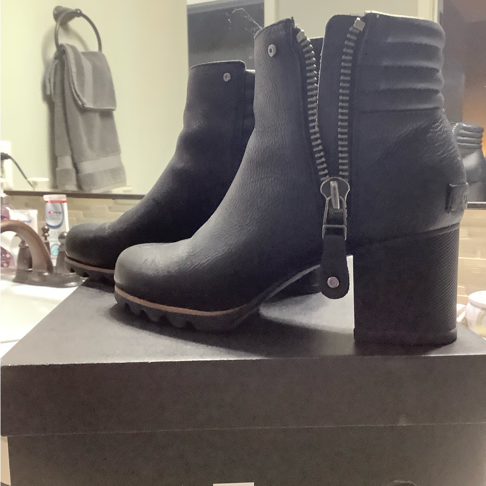Sorel Boots